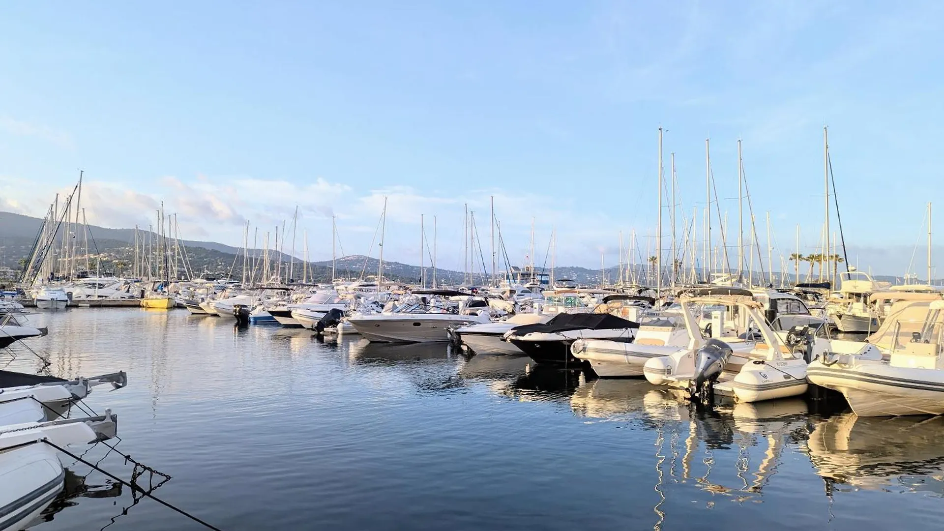 Le Pastis - Direct Aan Het Strand En Het Centrum - Top Locatie! 카발레르쉬르메르 아파트